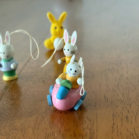 4 Wooden Easter Tree Ornaments with 1 Flocked Bunny Decor or Crafting - Picture 4 of 15